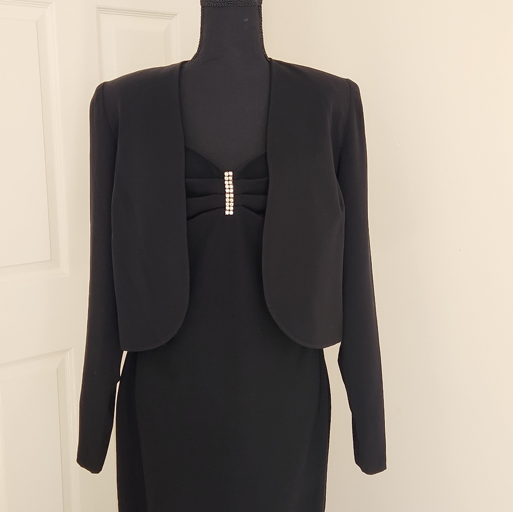Evening gown, black, size 10